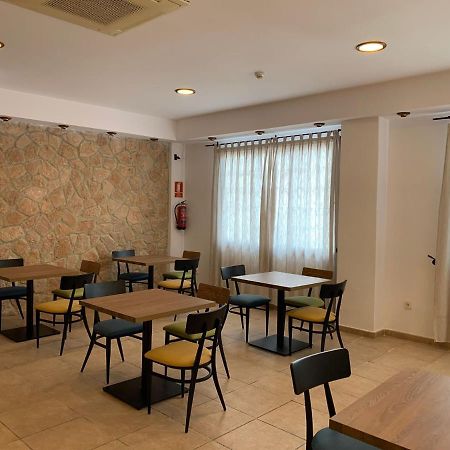 Hostal Rosalia Sant Antoni de Portmany Zewnętrze zdjęcie