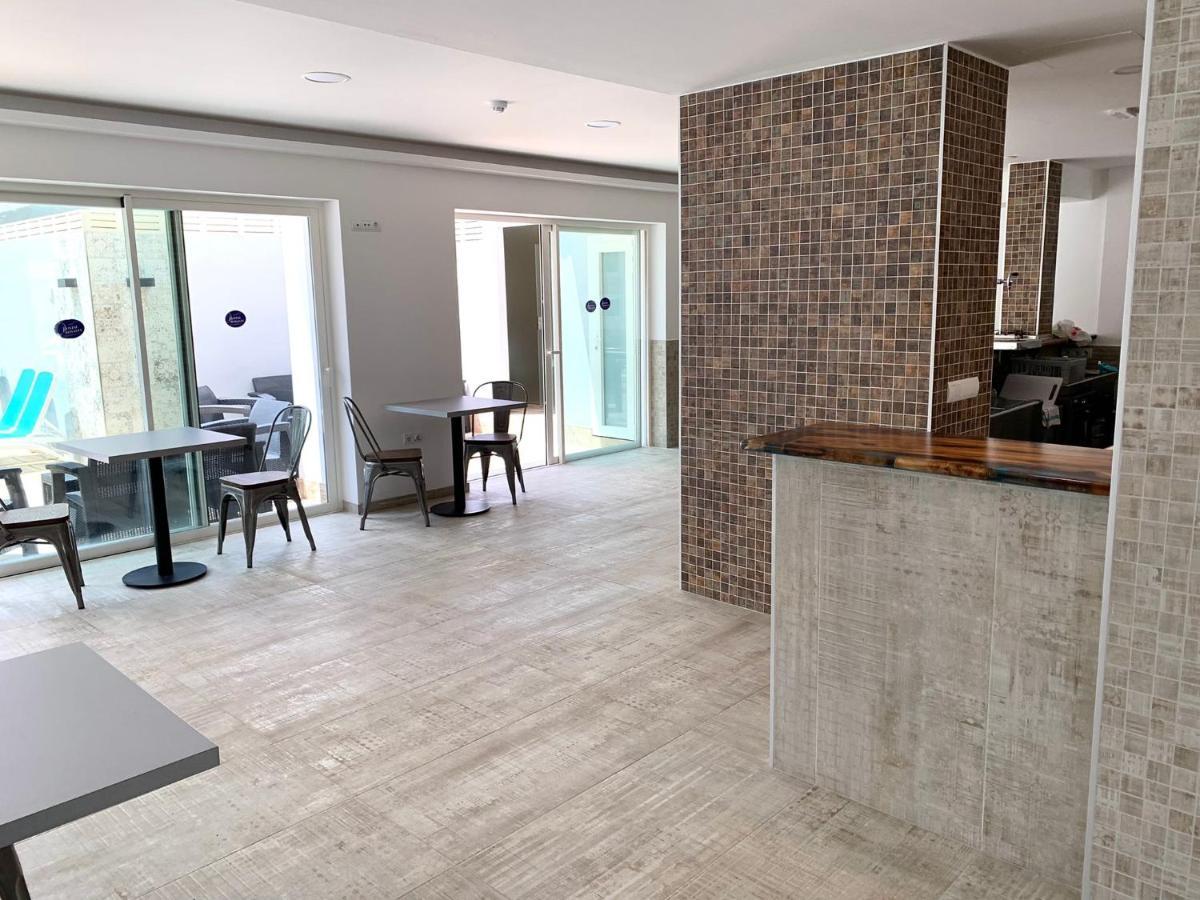 Hostal Rosalia Sant Antoni de Portmany Zewnętrze zdjęcie