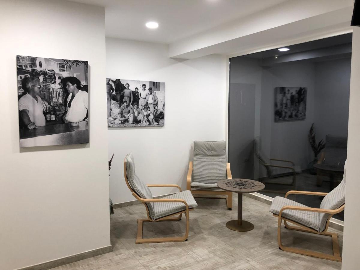 Hostal Rosalia Sant Antoni de Portmany Zewnętrze zdjęcie