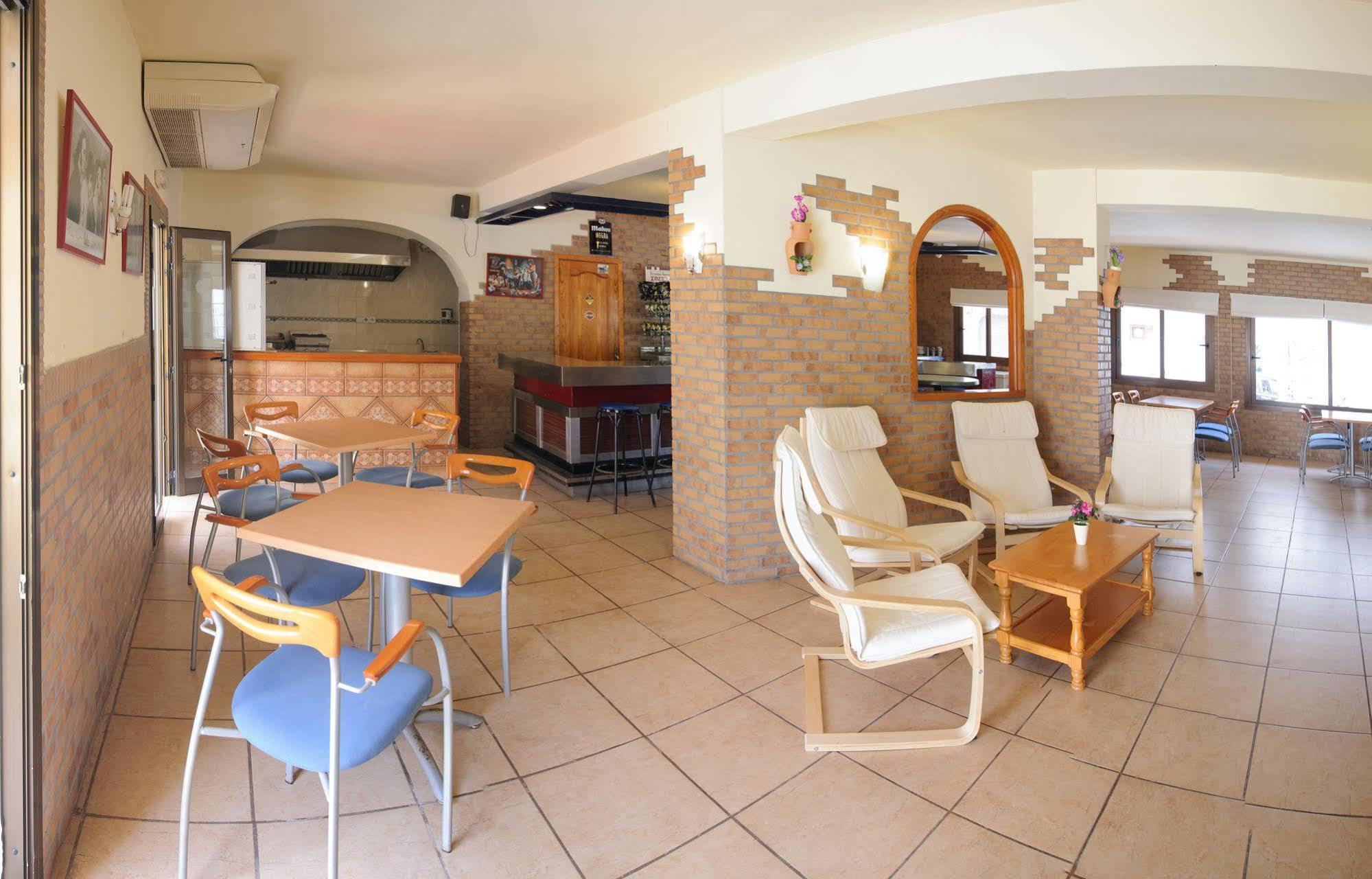 Hostal Rosalia Sant Antoni de Portmany Zewnętrze zdjęcie